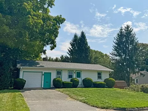 103 Vernon St, Greenfield, MA 01301
