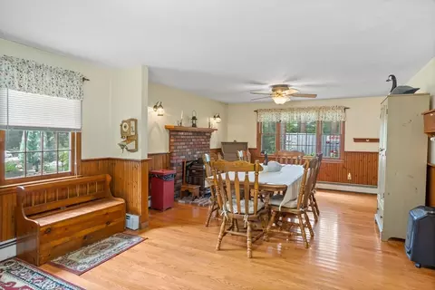 Dining - 40 Mendon St, Upton, MA 01568 photo 4 of 4