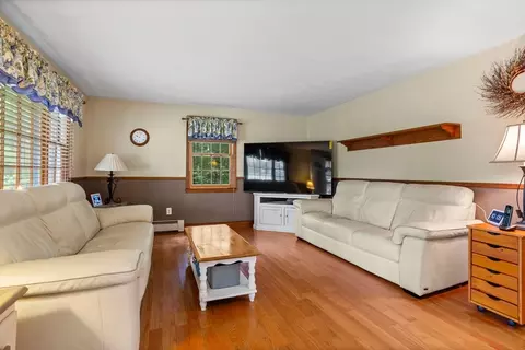 Living - 40 Mendon St, Upton, MA 01568 photo 2 of 2
