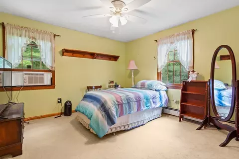 Bedroom - 40 Mendon St, Upton, MA 01568 photo 7 of 7