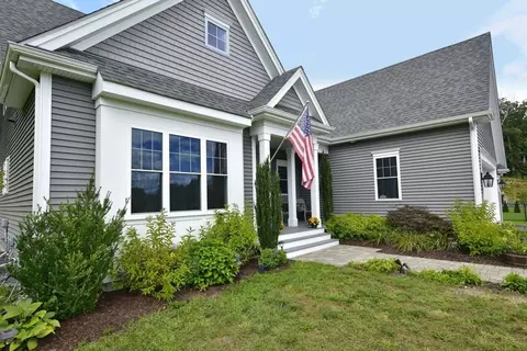 2 Ava Ln, Millis, MA 02054 photo 2