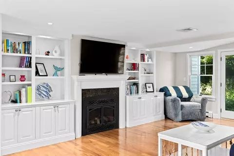 35 Ely Ave, Scituate, MA 02066 photo 9