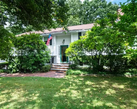 80 Foster Rd, Tewksbury, MA 01876