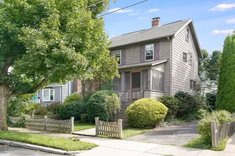 25 Harvard St, Melrose, MA 02176