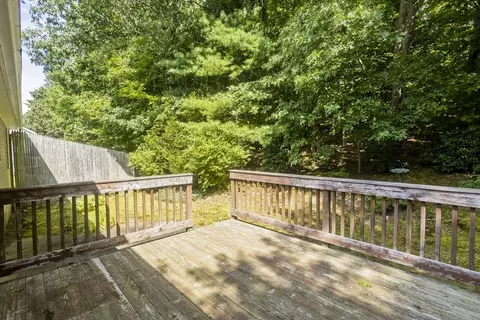 17 Westview Ter, Easthampton, MA 01027 photo 33