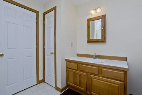 17 Westview Ter, Easthampton, MA 01027 photo 18