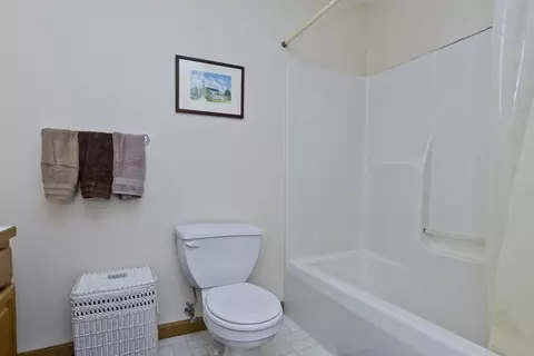 17 Westview Ter, Easthampton, MA 01027 photo 19