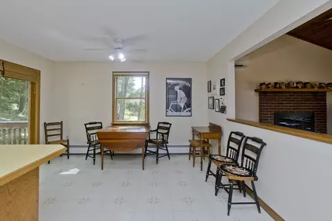 17 Westview Ter, Easthampton, MA 01027 photo 10