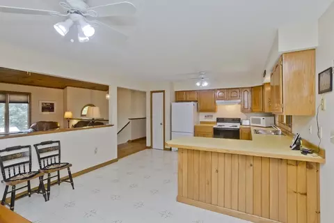 17 Westview Ter, Easthampton, MA 01027 photo 8