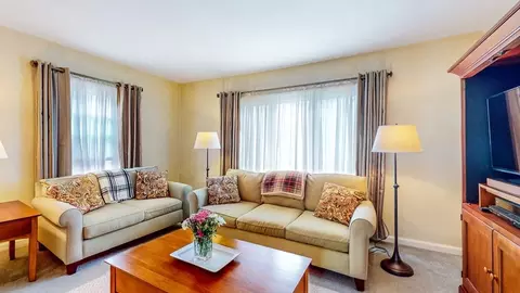 400 Pleasant, Canton, MA 02021 photo 5