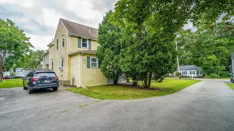 400 Pleasant, Canton, MA 02021 photo 4
