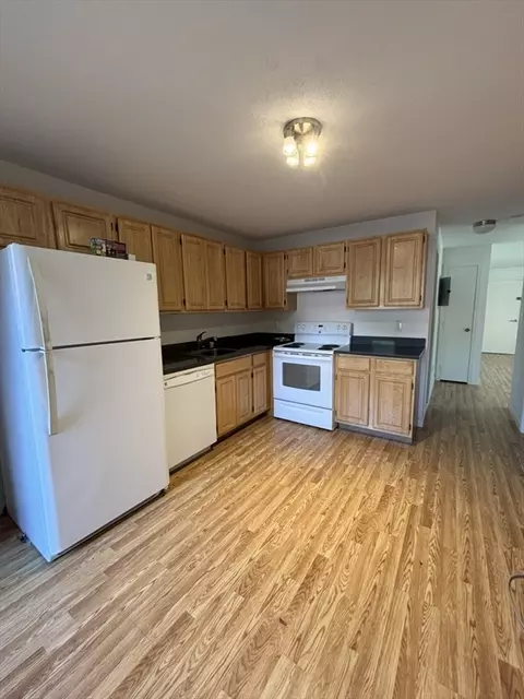 69 Nicholas Rd #D, Framingham, MA 01701 photo 6