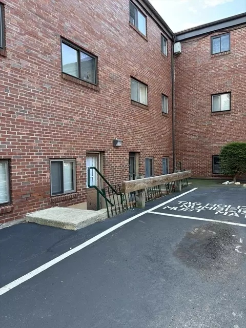 69 Nicholas Rd #D, Framingham, MA 01701 photo 10