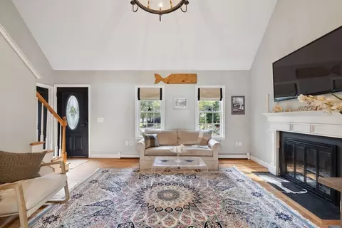 37 Quashnet Rd, Mashpee, MA 02649 photo 13