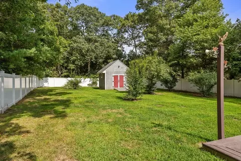 37 Quashnet Rd, Mashpee, MA 02649 photo 32