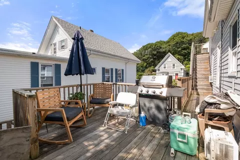 Exterior - 7 Oak St, Gloucester, MA 01930 photo 3 of 3