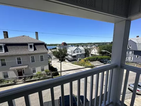 127 Barnaby St, Fall River, MA 02720 photo 8