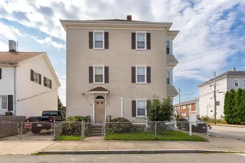 213 Beattie St, Fall River, MA 02723