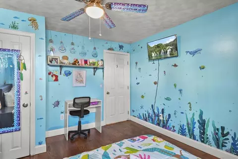 Bedroom - 670 Walnut St, Fall River, MA 02720 photo 6 of 11