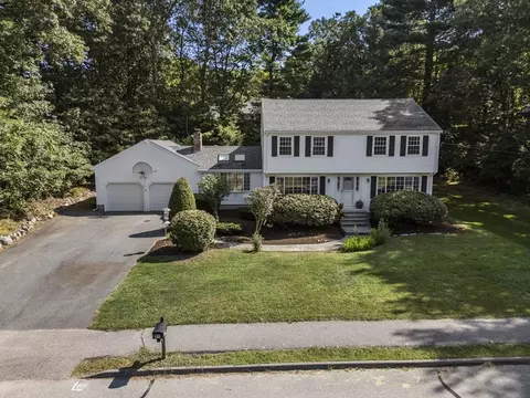 21 Hatters Hill Rd, Medfield, MA 02052