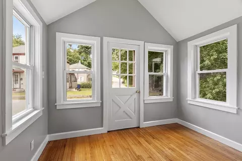 Entry Way - 24 Prospect St, Maynard, MA 01754 photo 1 of 4