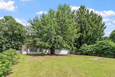 Exterior - 24 Prospect St, Maynard, MA 01754 photo 4 of 5