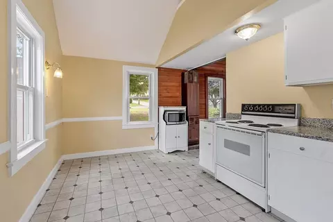 Kitchen - 24 Prospect St, Maynard, MA 01754 photo 4 of 4