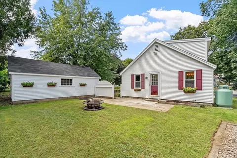 Exterior - 24 Prospect St, Maynard, MA 01754 photo 2 of 5