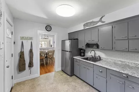 6 Perry Ave, Bourne, MA 02532 photo 6
