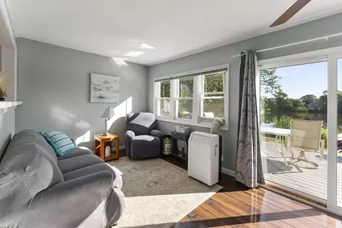 6 Perry Ave, Bourne, MA 02532 photo 16