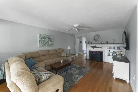 6 Perry Ave, Bourne, MA 02532 photo 10