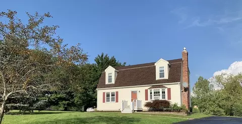 50 J Davis Rd, Charlton, MA 01507
