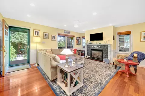 31 Sayward St, Gloucester, MA 01930 photo 13