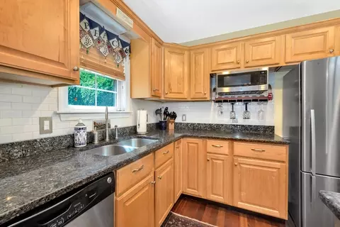 31 Sayward St, Gloucester, MA 01930 photo 19