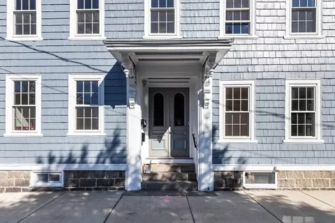 40 Middle St #3B, Gloucester, MA 01930 photo 3