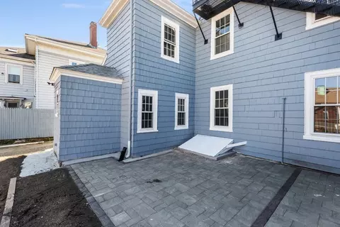 40 Middle St #3B, Gloucester, MA 01930 photo 13