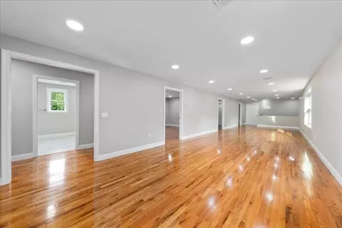 92 Union St, Norwood, MA 02062