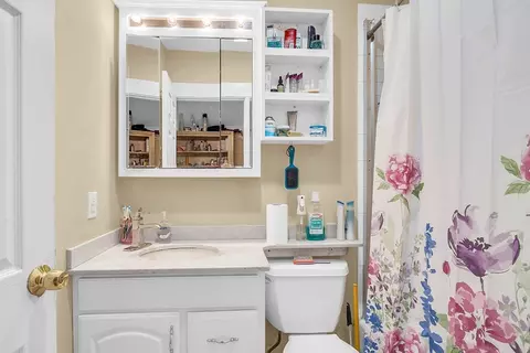 21 Argyle St, Everett, MA 02149 photo 5