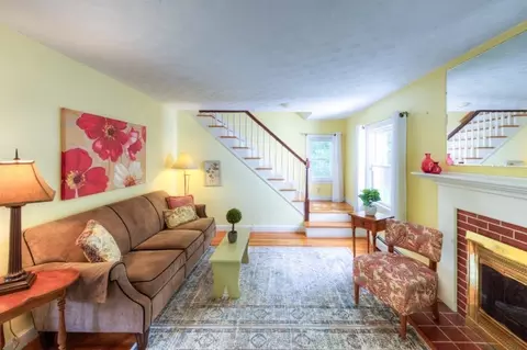 Living - 16 Saxon Rd, Worcester, MA 01602 photo 1 of 7