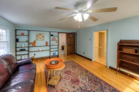 Living - 16 Saxon Rd, Worcester, MA 01602 photo 5 of 7