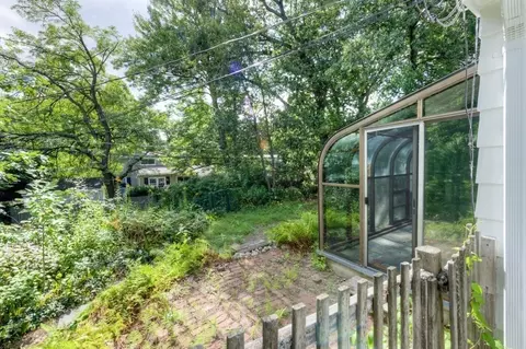 Exterior - 16 Saxon Rd, Worcester, MA 01602 photo 4 of 9