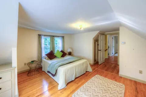 Bedroom - 16 Saxon Rd, Worcester, MA 01602 photo 3 of 8