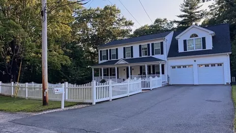 Exterior - 41 3rd Ave, Bellingham, MA 02019 photo 3 of 10
