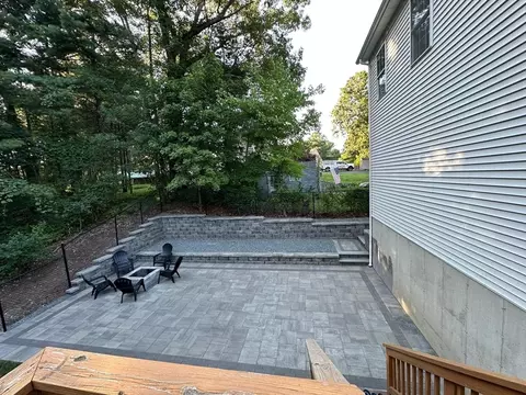 Exterior - 41 3rd Ave, Bellingham, MA 02019 photo 5 of 10