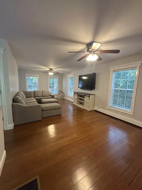 Living - 41 3rd Ave, Bellingham, MA 02019 photo 1 of 3
