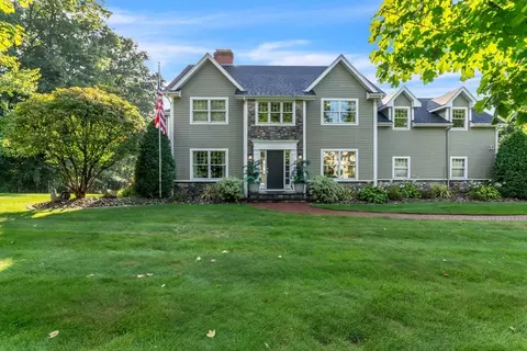11 Echo Hill Rd, Wilbraham, MA 01095