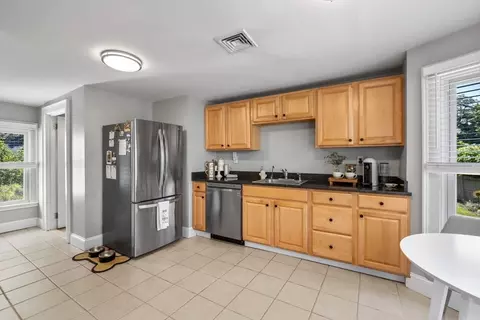 31 E Main St #A, Georgetown, MA 01833 photo 22