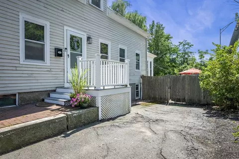 31 E Main St #A, Georgetown, MA 01833 photo 2