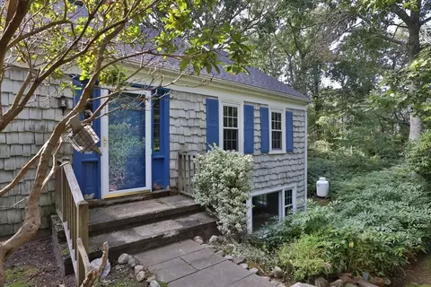 77 Headwaters Rd, Barnstable, MA 02632