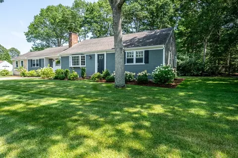 22 Marion Way, Barnstable, MA 02655